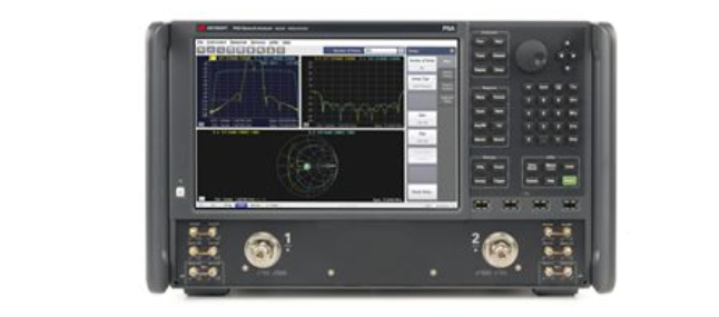 Keysight N5222B 020 021 022 419 Win10 PNA Mikrowellen-Netzwerkanalysator (900 Hz bis 26,5 GHz)