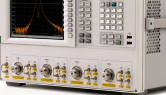Keysight N5230C 010 080 082 225 PNA-L Network Analyzer (300 kHz to 20 GHz)